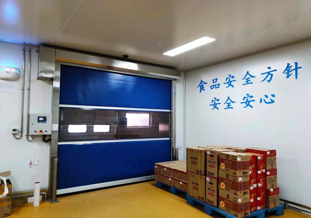 康師傅工廠車間打造一體化的自動快速門通行系統